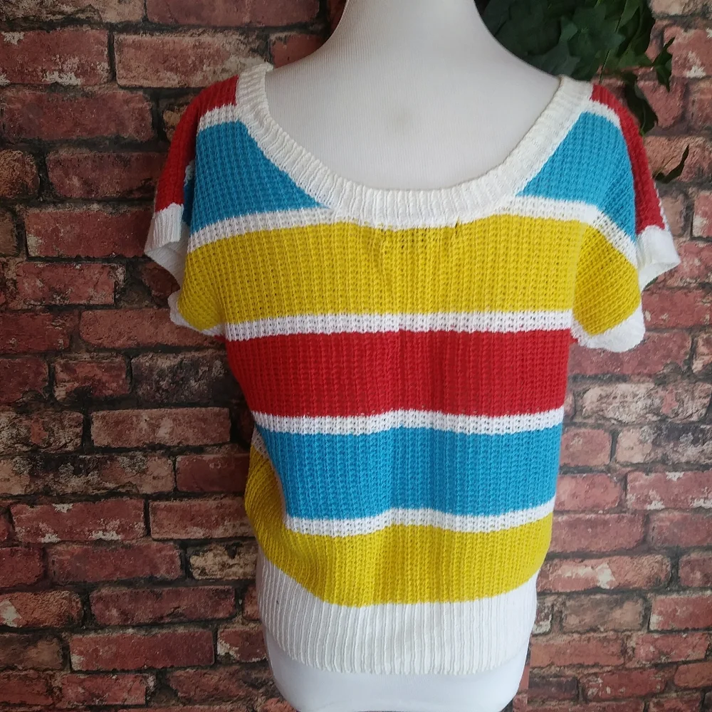 VTG Vest 70s 90s‎ striped sweater knit top batwing